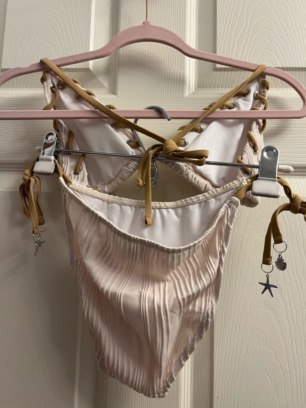 Off White Ribbed Lace-Up Bikini with Tan and Silver Accents 3 Piece Small New - Picture 7 of 10